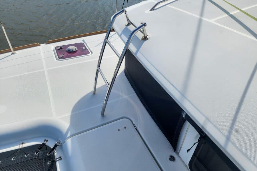 2012 Lagoon  - Photo 10