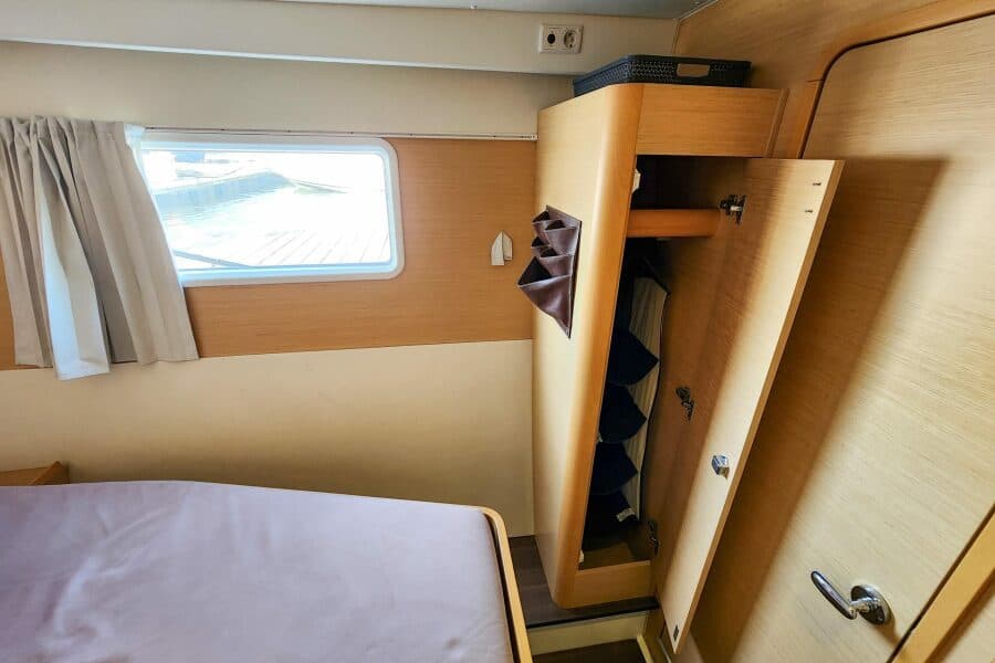 2012 Lagoon  - Photo 38
