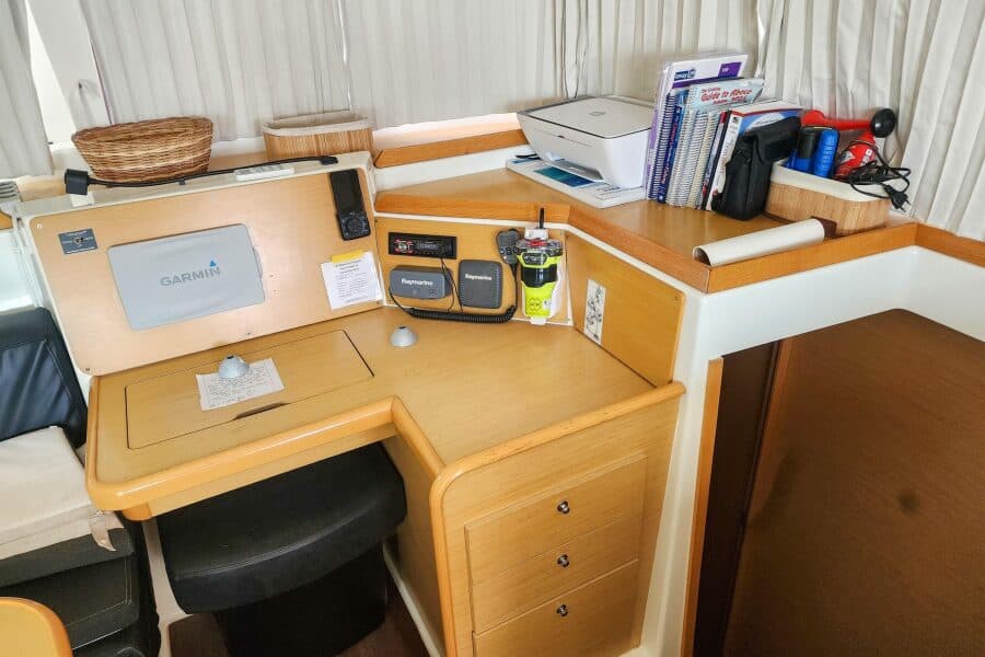 2012 Lagoon  - Photo 32