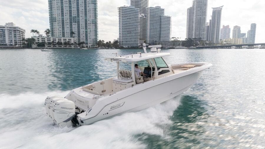 2020 Boston Whaler 380 Outrage Center Console
