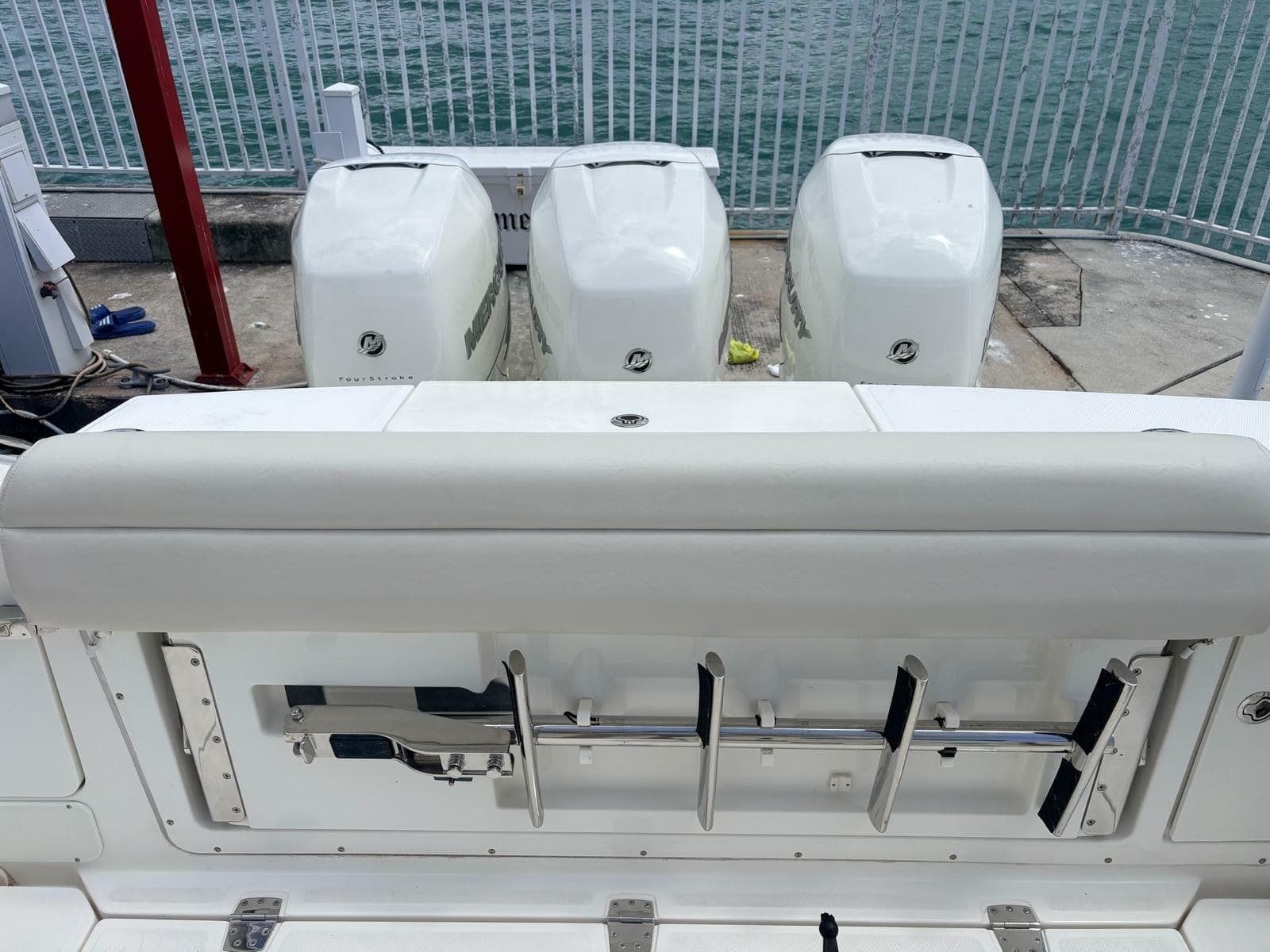 2020 Boston Whaler 380 Outrage Center Console - Photo 11