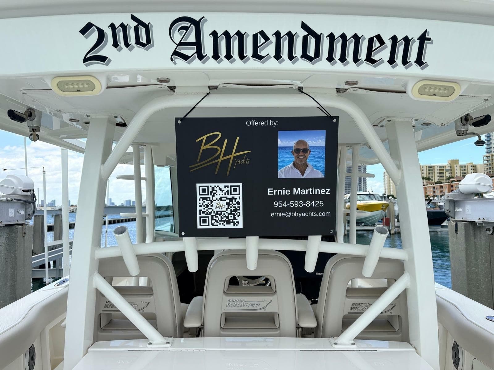 2020 Boston Whaler 380 Outrage Center Console - Photo 32