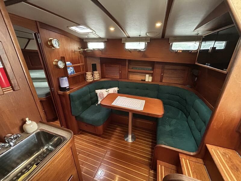 1999 Sabreline Express - Photo 13