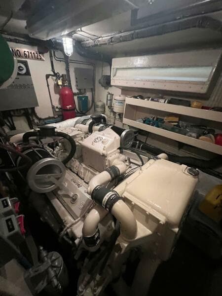 1984 Hatteras 61 CPMY - Photo 87