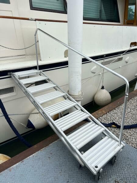 1984 Hatteras 61 CPMY - Photo 7