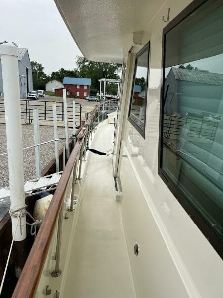1984 Hatteras 61 CPMY - Photo 29