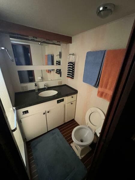 1984 Hatteras 61 CPMY - Photo 40