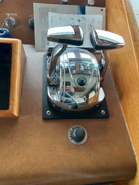1984 Hatteras 61 CPMY - Photo 22