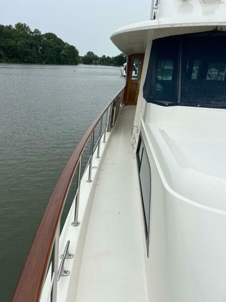 1984 Hatteras 61 CPMY - Photo 14