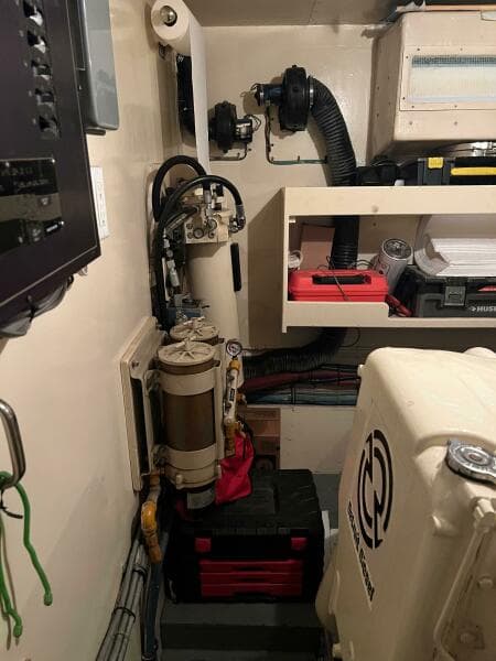 1984 Hatteras 61 CPMY - Photo 80