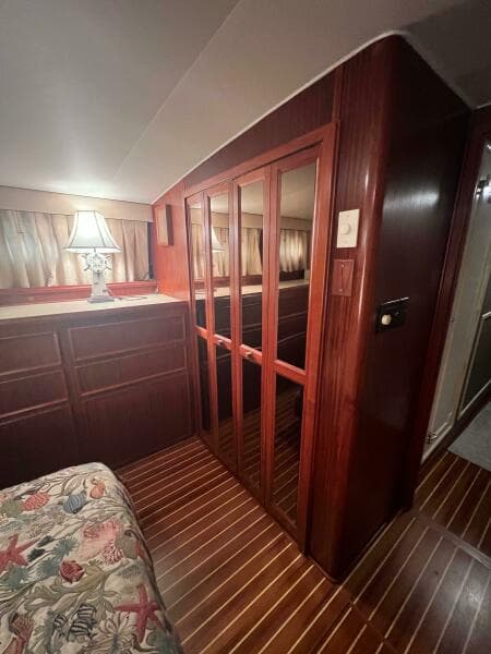 1984 Hatteras 61 CPMY - Photo 73