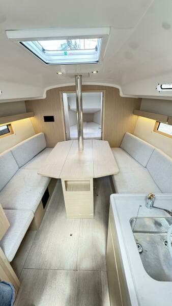 2023 Beneteau Oceanis 34.1