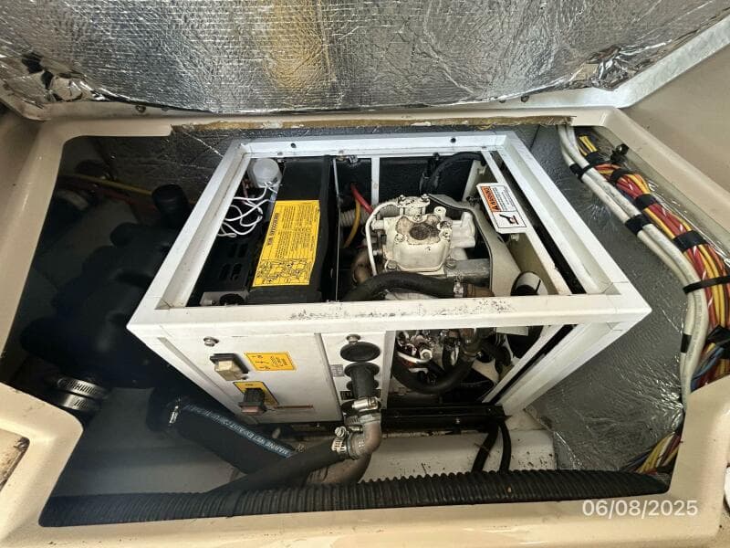 28' Cutwater generator