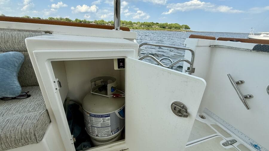 2014 Maine Cat P44 - Photo 19
