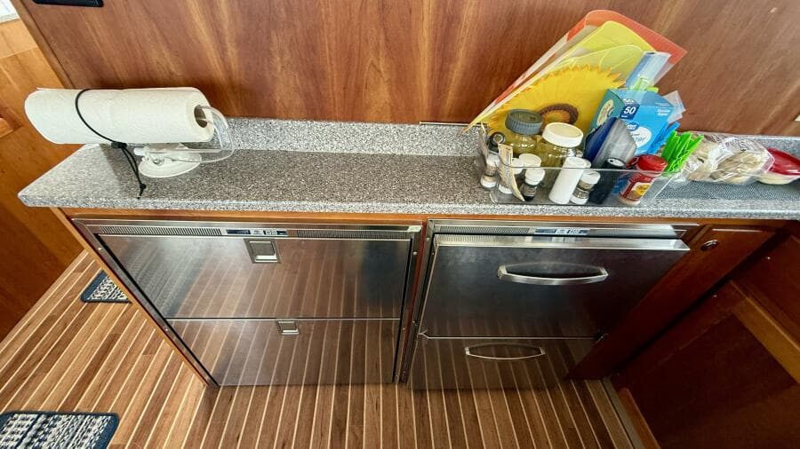 2014 Maine Cat P44 - Photo 39