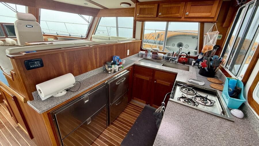 2014 Maine Cat P44 - Photo 37