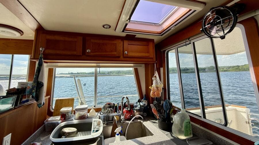 2014 Maine Cat P44 - Photo 38