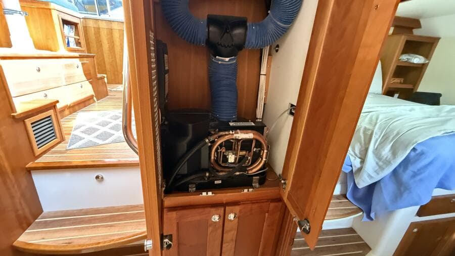 2014 Maine Cat P44 - Photo 62