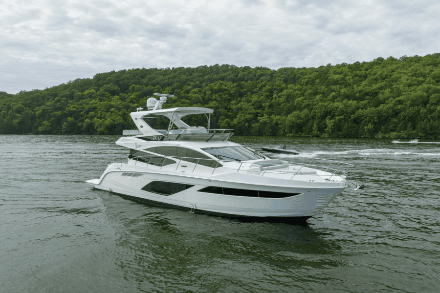 2018 Sea Ray L550 FLY