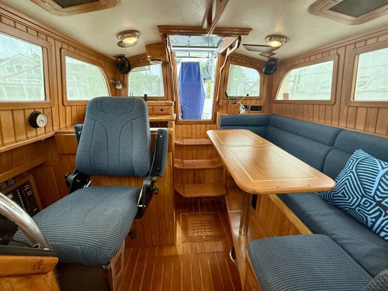 2005 Cabo Rico 42 Pilothouse