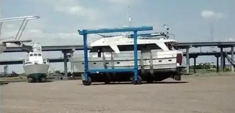 Sea Ranger 55 Travel Lift