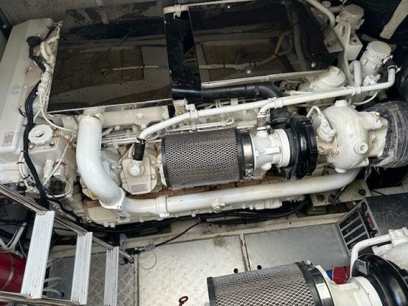 2006 Viking Princess 58V