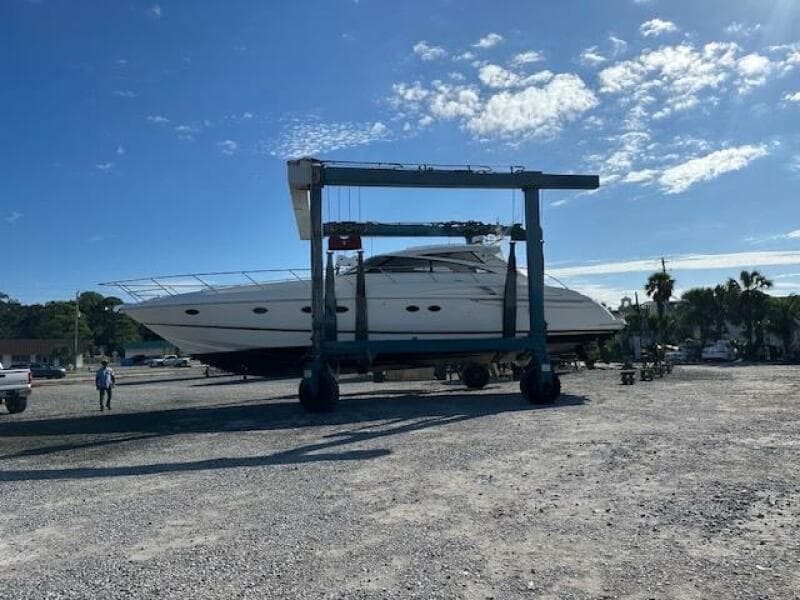 2006 Viking Princess 58V