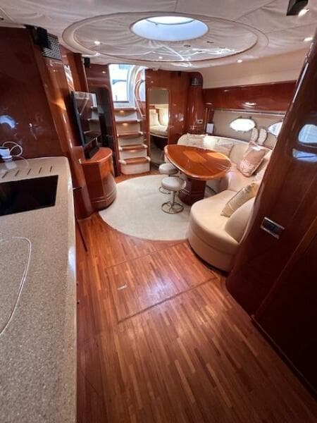 2006 Viking Princess 58V