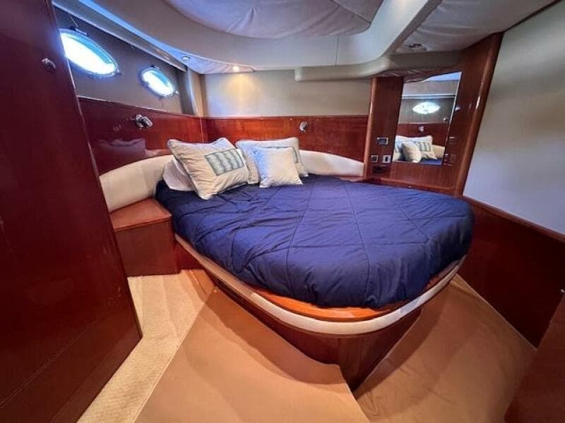 2006 Viking Princess 58V