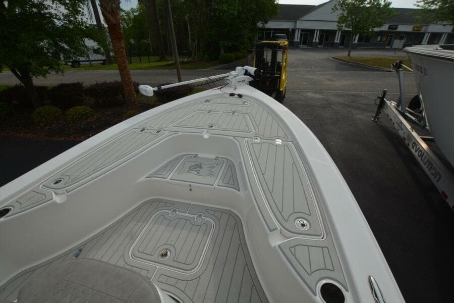 2021 Sea Pro 228 Bay