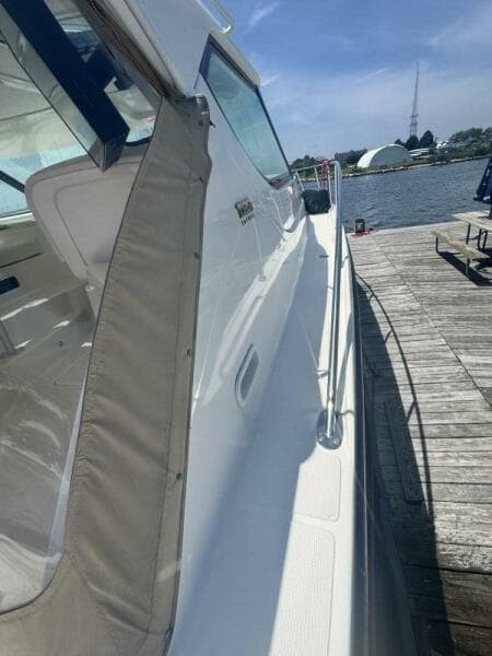 2006 Tiara Yachts 43 Sovran