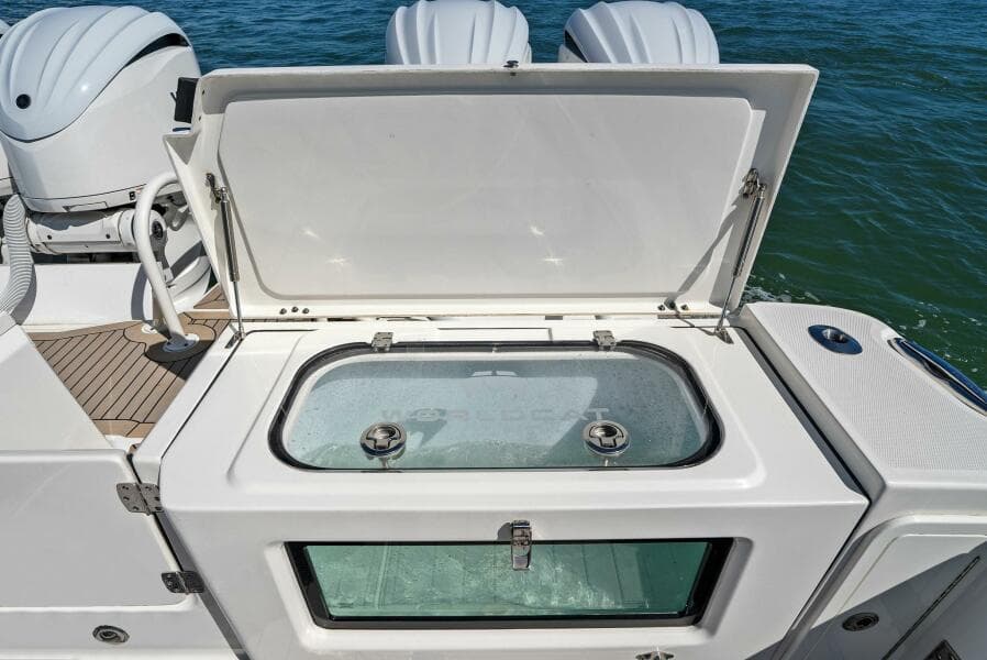 2022 World Cat 400 CC-X - Livewell