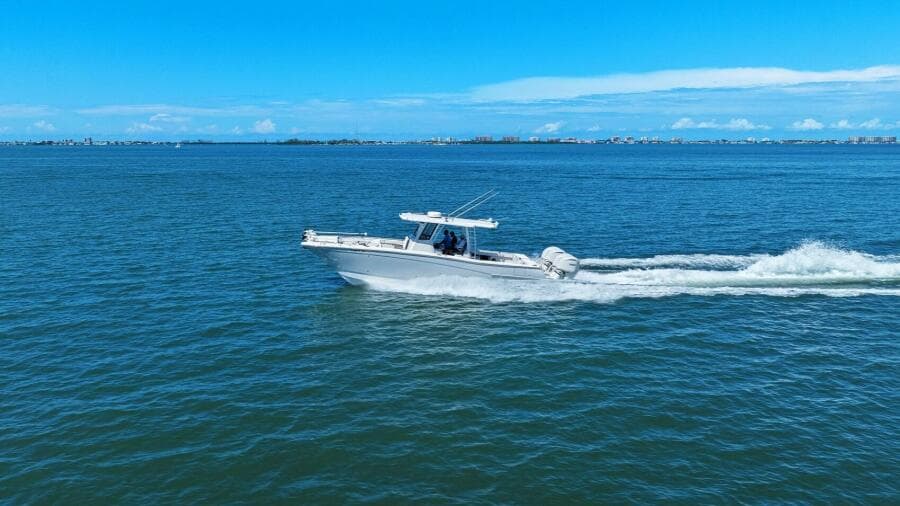 2022 World Cat 400 CC-X - Profile Port