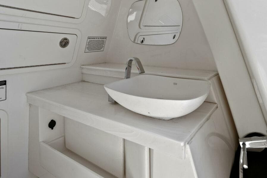 2022 World Cat 400 CC-X - Head