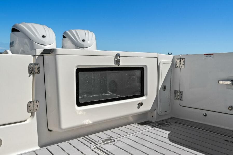 2022 World Cat 400 CC-X - Livewell