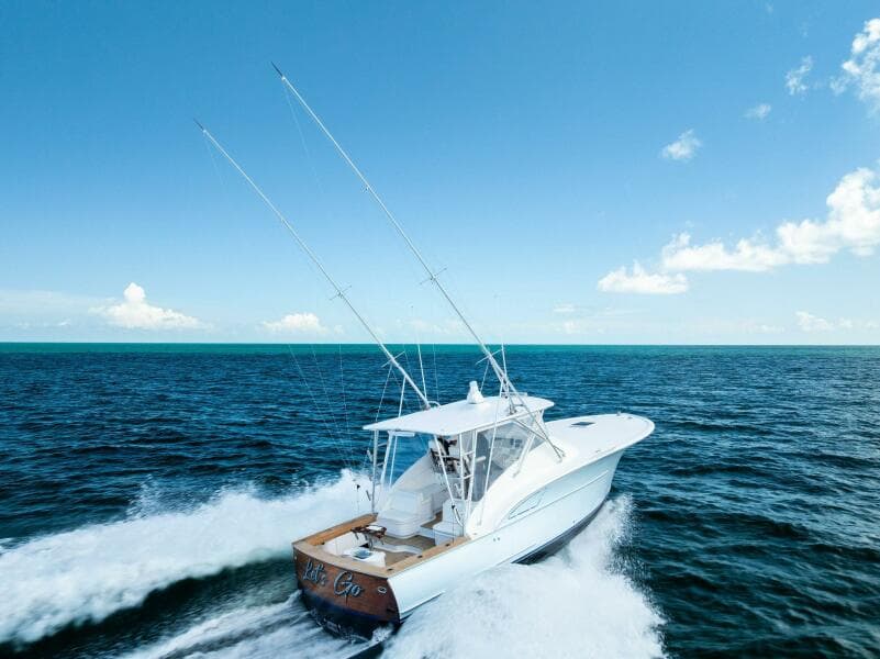 2018 Custom Carolina 35 Express