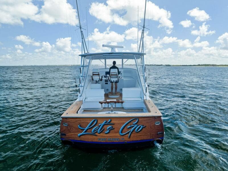 2018 Custom Carolina 35 Express