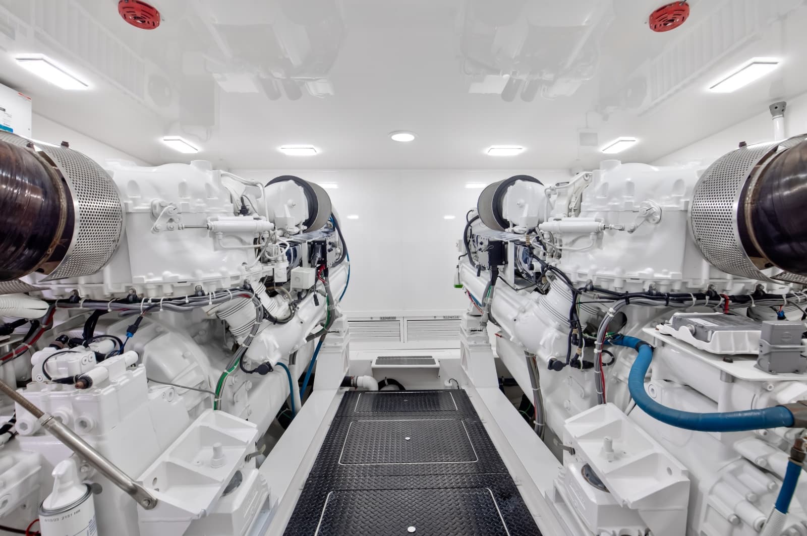 Viking 82 - Done Deal - Engine Room