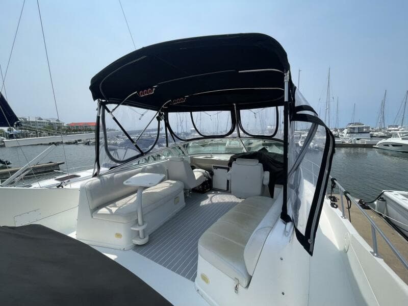 2006 Carver 36 Mariner