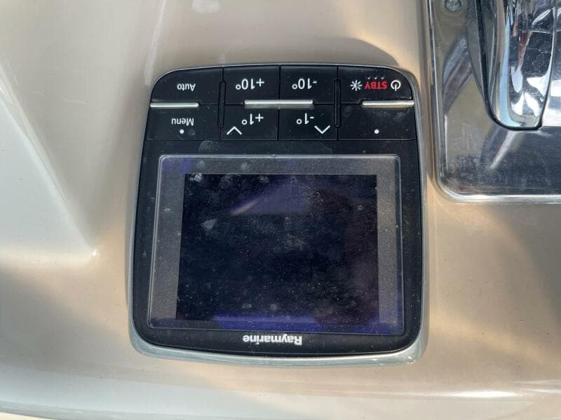 2006 Carver 36 Mariner