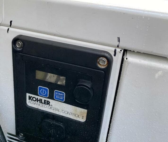 2006 Carver 36 Mariner