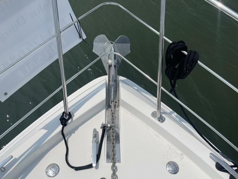 2006 Carver 36 Mariner