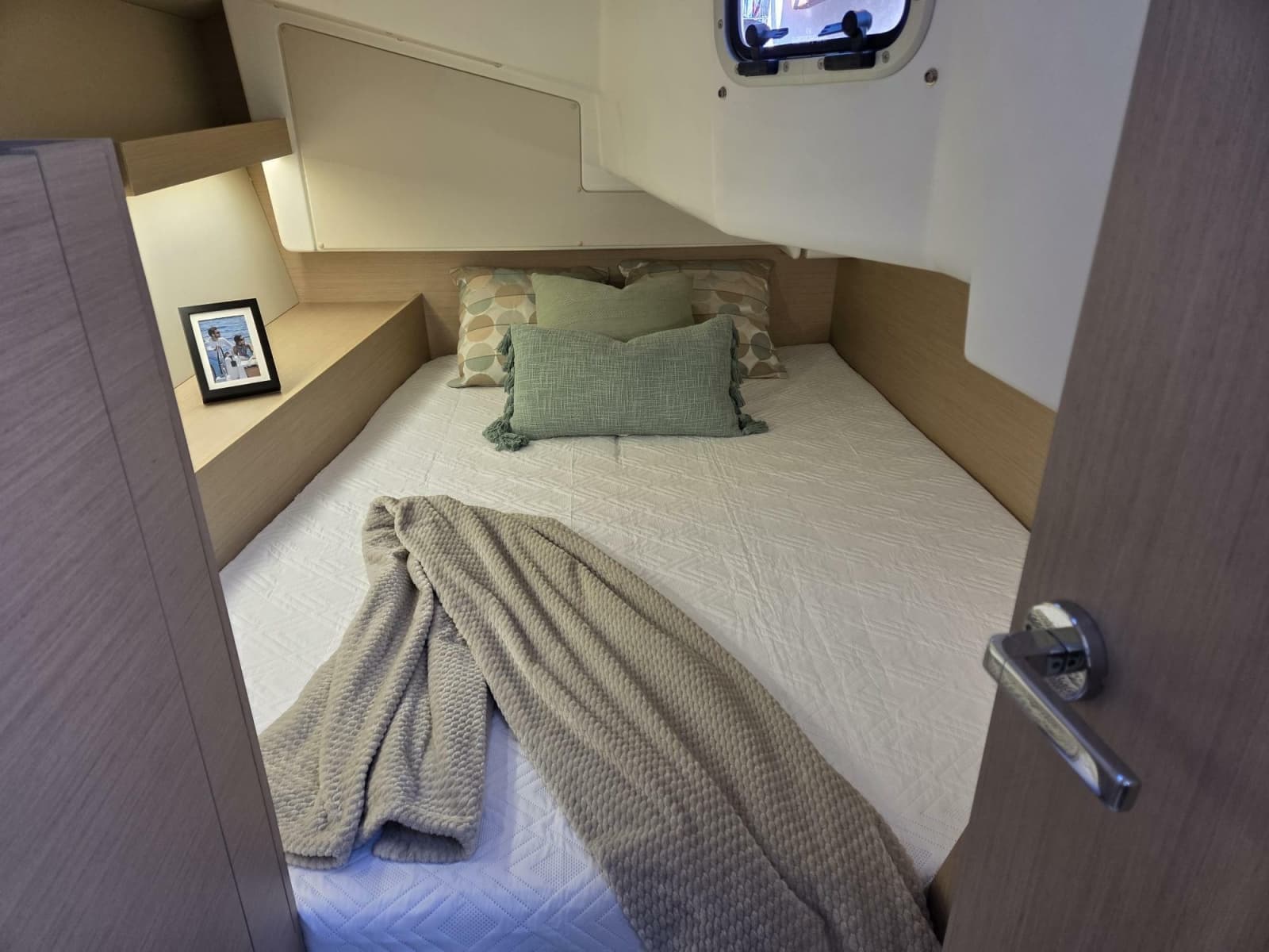2023 Beneteau Oceanis 34.1 - Photo 5