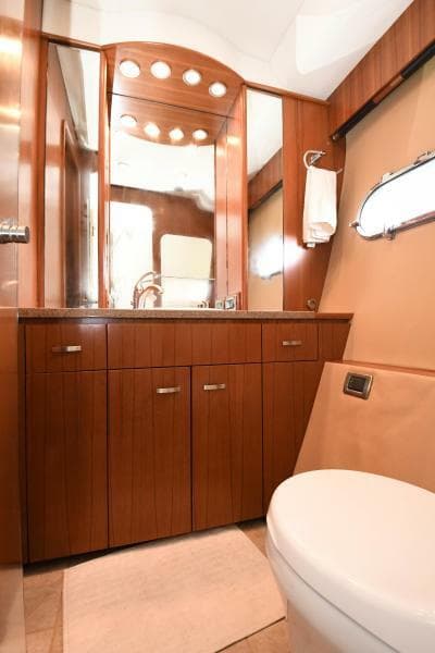 2008 58 Tiara Yachts Sovran - Dreamscape - Master Stateroom Head