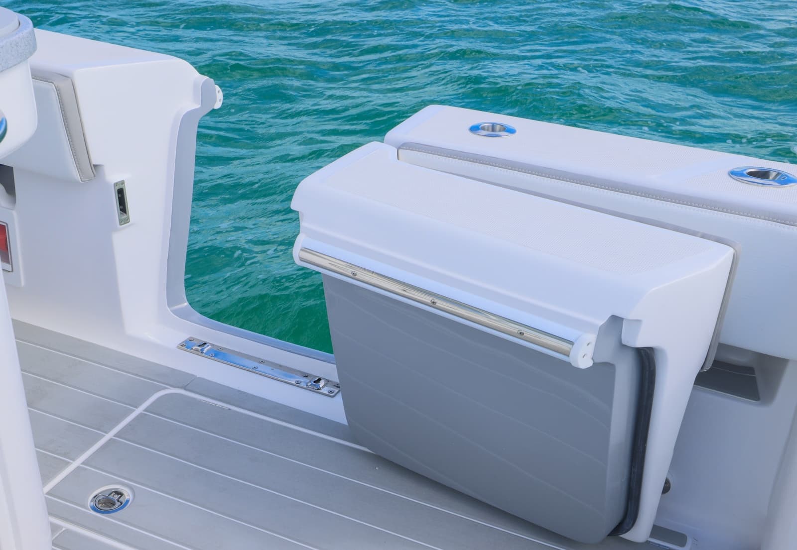 2025 BlackWater 43 Sportfish - Photo 34