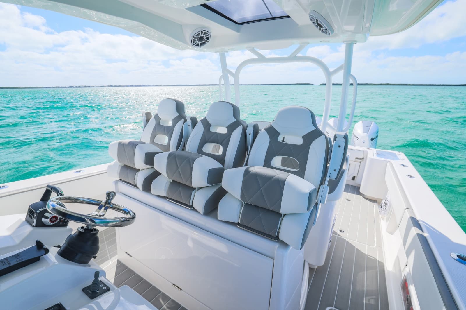 2025 BlackWater 43 Sportfish - Photo 18