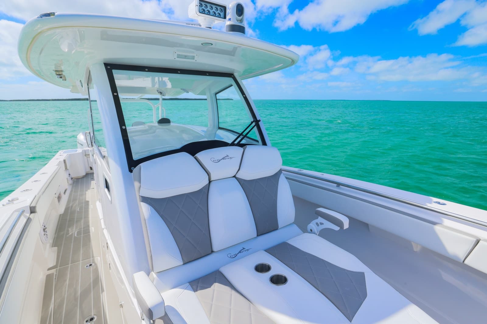 2025 BlackWater 43 Sportfish - Photo 7