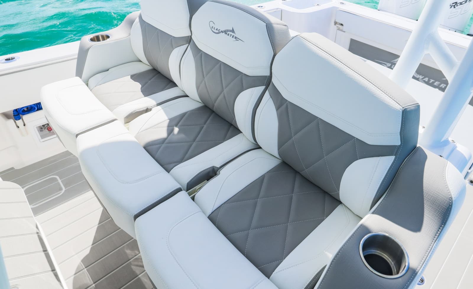 2025 BlackWater 43 Sportfish - Photo 21