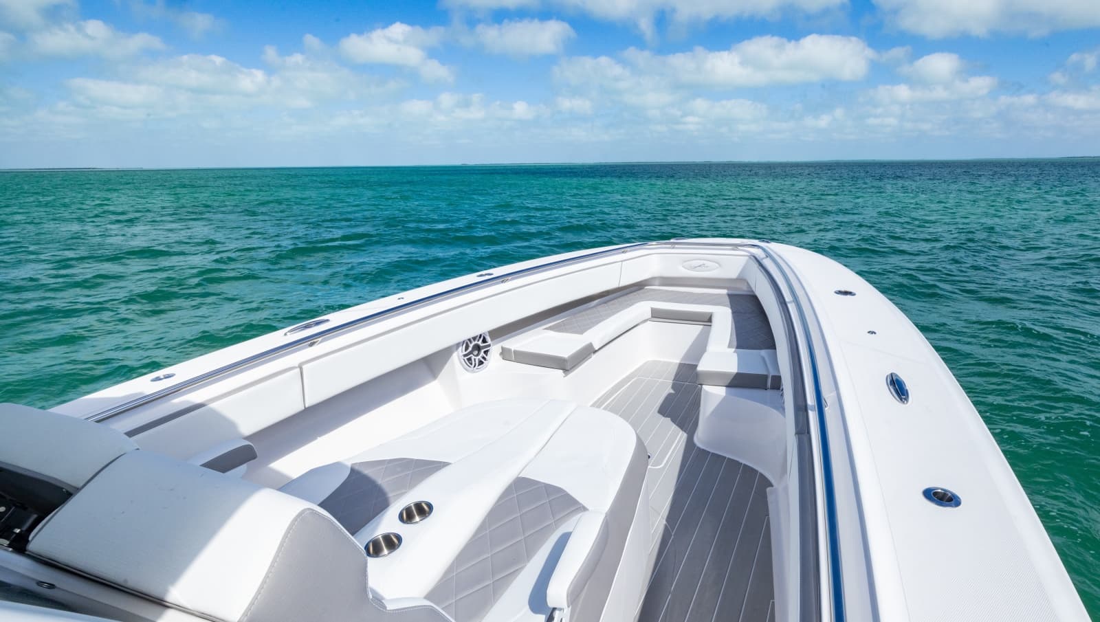 2025 BlackWater 43 Sportfish - Photo 9