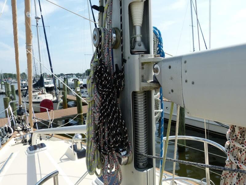 2000 Island Packet 420